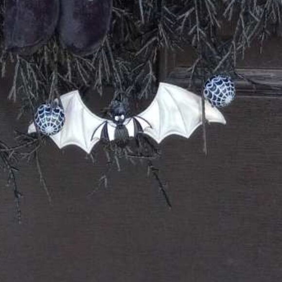 Halloween Jack Skellington Witch Wreath Hanger Wall Spooky Bat Decor  Door Sign - Picture 9 of 12